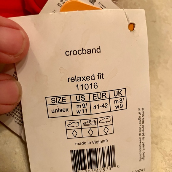 Red crocs and Crocs. This color is sold out in most sizes - Picture 3 of 3